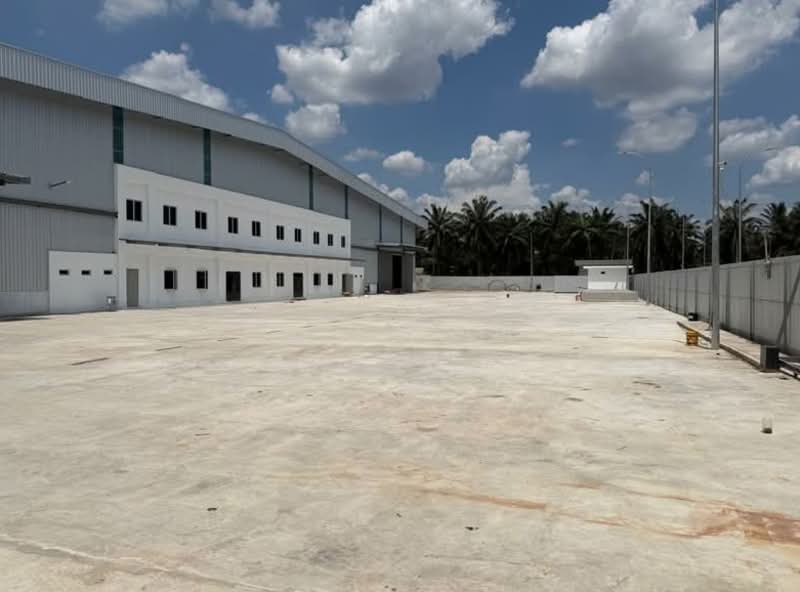 Kilang untuk Dijual di Telok Panglima Garang (Selangor) - Ms Ooi - Exterior - PropertyGuru.com.my