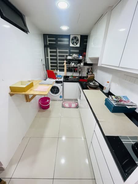 Service Residence for Rent at KL Traders Square - Leon Fang - PropertyGuru.com.my