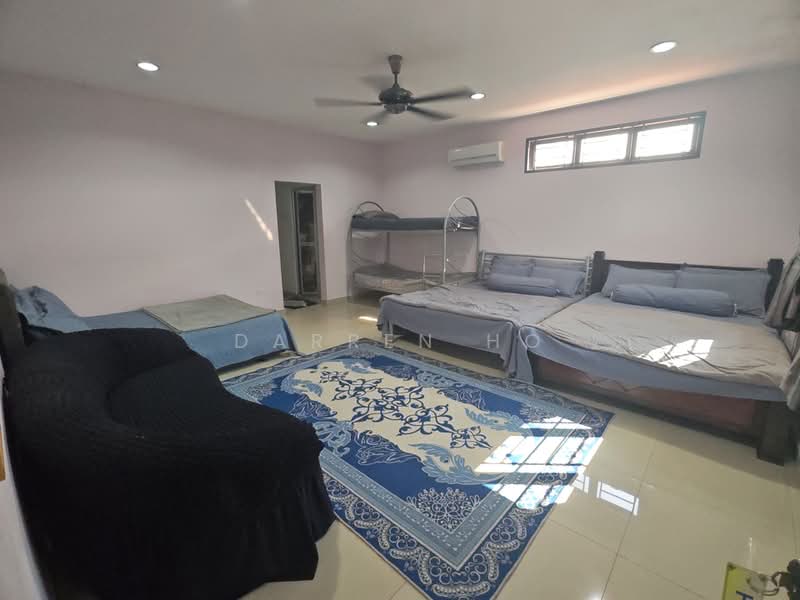 Rumah Teres 2 Tingkat untuk Dijual di Taman Pelangi Indah (Ulu Tiram) - Darren Ho - Bedroom - PropertyGuru.com.my