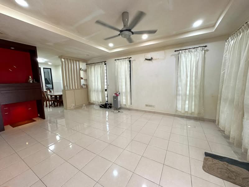 Rumah Teres 2 Tingkat untuk Dijual di Taman Austin Duta (Tebrau) - Zack Chow - Living Room - PropertyGuru.com.my