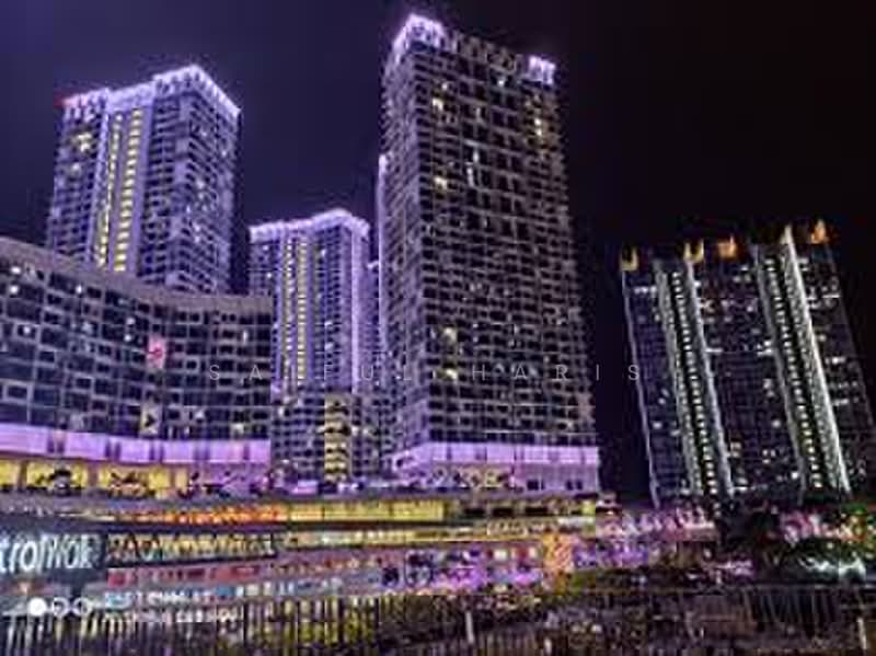 Service Residence for Sale at i-SOHO @ i-City - Saiful Haris - Exterior - PropertyGuru.com.my