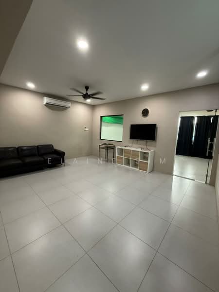 Kedai untuk Dijual di Skudai (Johor) - Elaine Sim - Living Room - PropertyGuru.com.my