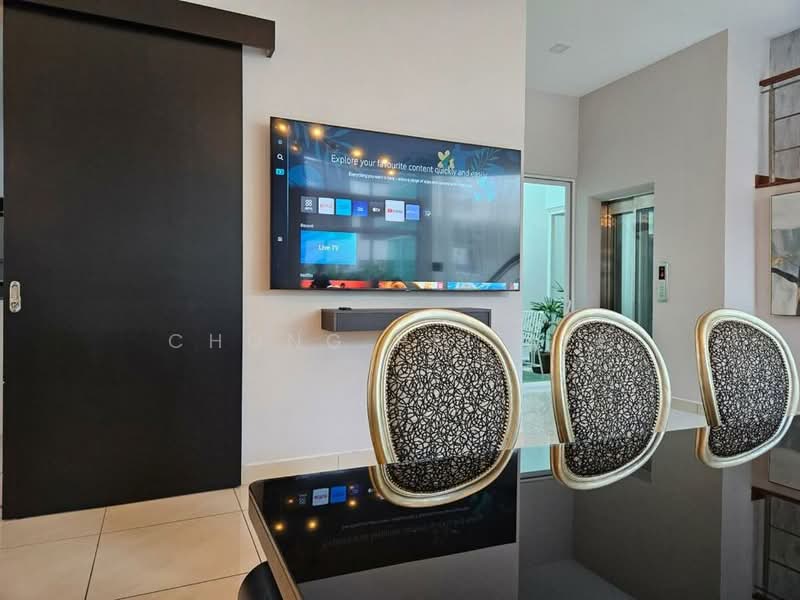 Rumah Berkembar untuk Disewa di Taman Sri Hartamas (Sri Hartamas) - Chong Pei Sze - Living Room - PropertyGuru.com.my