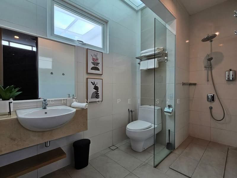 Rumah Berkembar untuk Disewa di Taman Sri Hartamas (Sri Hartamas) - Chong Pei Sze - Bathroom - PropertyGuru.com.my