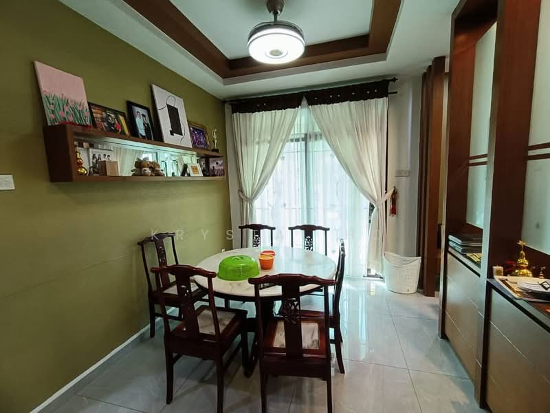 Cluster House for Sale in Austin Heights (Tebrau) - Krystal Ho - Dining Room - PropertyGuru.com.my