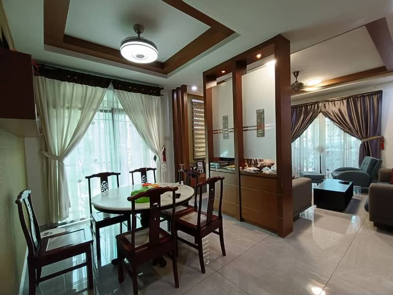 Cluster House for Sale in Austin Heights (Tebrau) - Krystal Ho - Dining Room - PropertyGuru.com.my