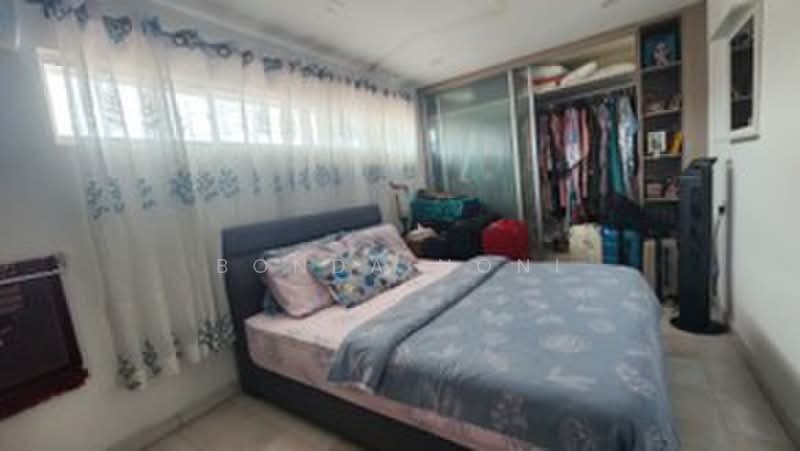 2.5-storey Terraced House for Sale in Wangsa Baiduri (Subang Jaya) - Bonda Noni - Bedroom - PropertyGuru.com.my
