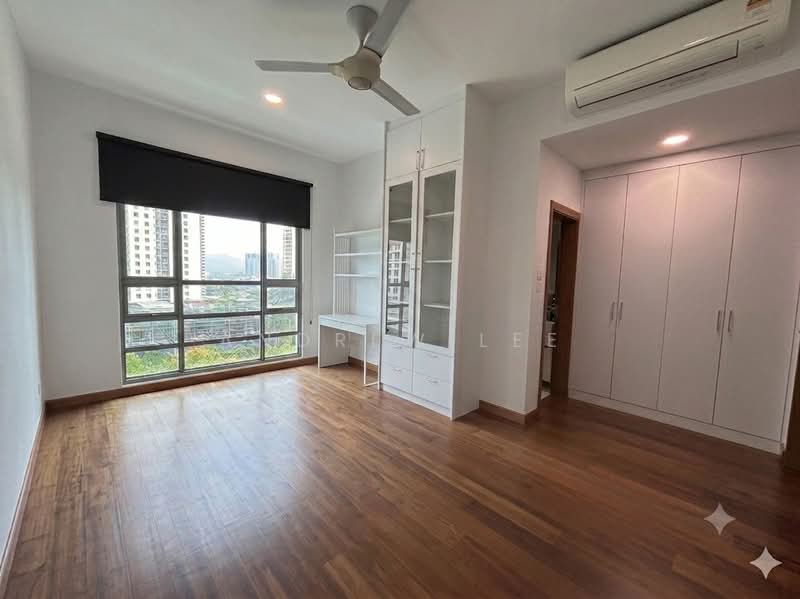 Condominium for Sale at 10 Mont Kiara @ MK10 - Andrew Lee - Master Bedroom - PropertyGuru.com.my