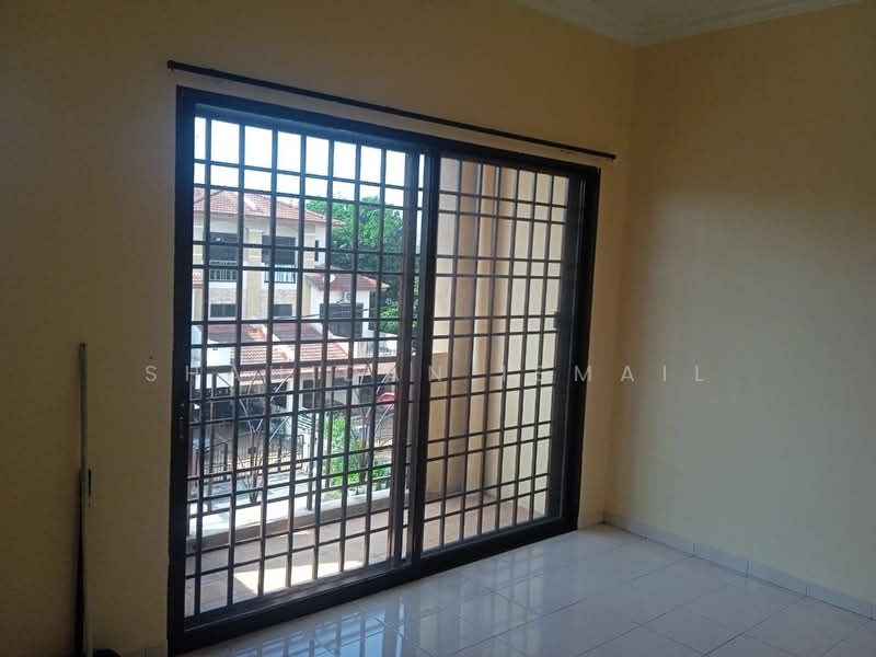 Rumah Teres 2.5 Tingkat untuk Dijual di Seri Manjung (Perak) - Shahidan Ismail - Balcony - PropertyGuru.com.my