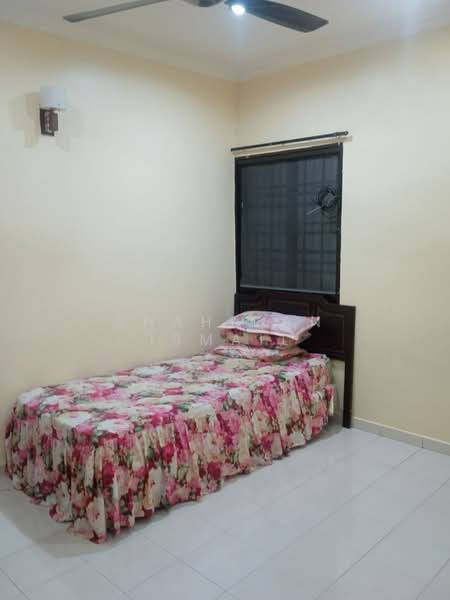 Rumah Teres 2.5 Tingkat untuk Dijual di Seri Manjung (Perak) - Shahidan Ismail - Bedroom - PropertyGuru.com.my