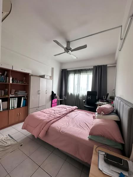 Kondominium untuk Dijual di Menara Menjalara - Alison Chiu - Bedroom - PropertyGuru.com.my