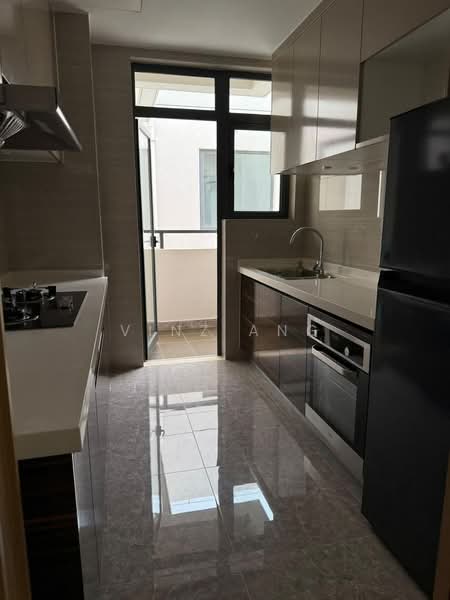 Condominium for Rent at R&F Princess Cove Phase 2-Seine Region - Vinz Ang - Kitchen - PropertyGuru.com.my