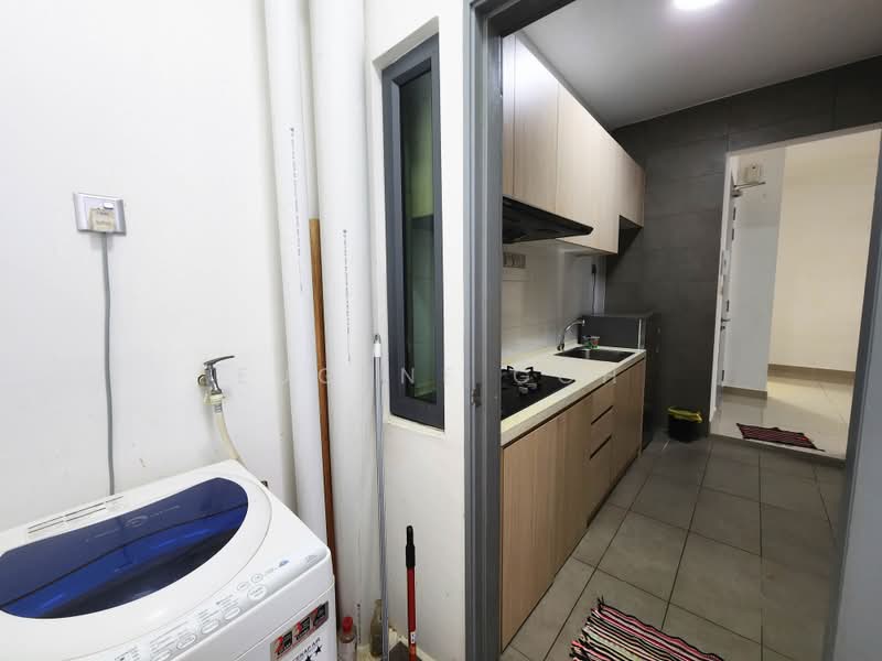 Servis Apartment untuk Disewa di Amerin Residence - Eugene Goh - Yard - PropertyGuru.com.my