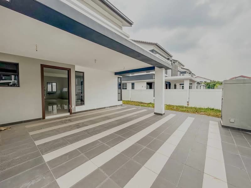 Cluster House for Sale in Shah Alam (Selangor) - Amsyar Jamil - Exterior - PropertyGuru.com.my
