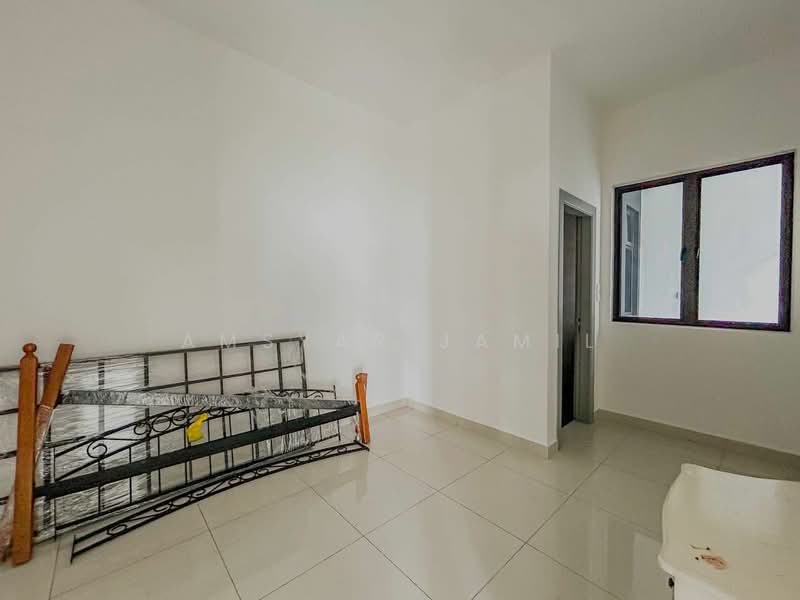 Cluster House for Sale in Shah Alam (Selangor) - Amsyar Jamil - Interior - PropertyGuru.com.my