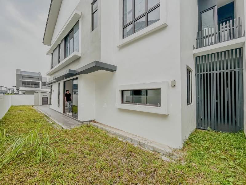 Cluster House for Sale in Shah Alam (Selangor) - Amsyar Jamil - Exterior - PropertyGuru.com.my