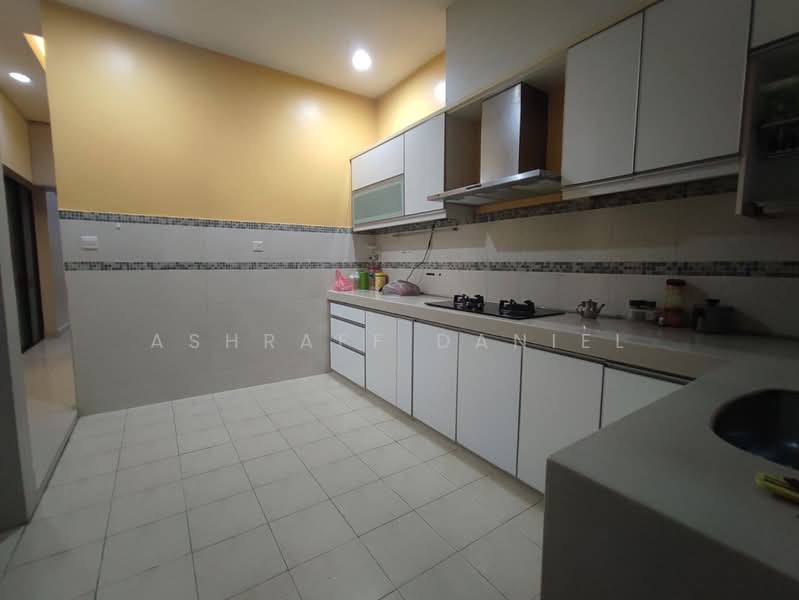 Rumah Teres untuk Dijual di Putra Avenue (Subang Jaya) - Ashraff Daniel - PropertyGuru.com.my