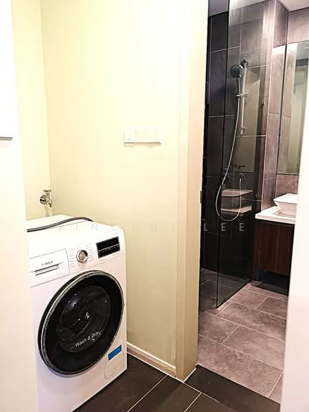 Service Residence for Rent at Ativo Suites @ Damansara Avenue - Vincent Lee - Bathroom - PropertyGuru.com.my