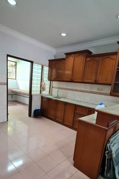 2-storey Terraced House for Sale in Pusat Bandar Puchong (Puchong) - Miza Abdullah - Kitchen - PropertyGuru.com.my