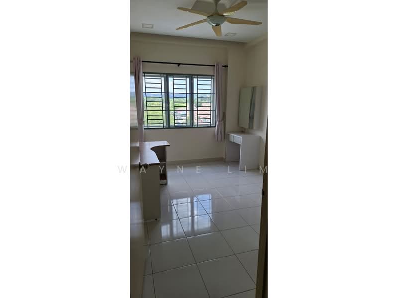 Pangsapuri untuk Disewa di Suria Residence - Wayne Lim - Bedroom - PropertyGuru.com.my