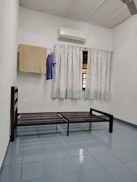 2-storey Terraced House for Rent in Bandar Sungai Long (Selangor) - Melvin Kong - Bedroom - PropertyGuru.com.my