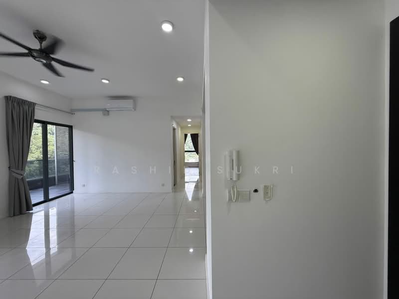 Condominium for Rent at The Veo - Rashid Sukri - Living Room - PropertyGuru.com.my
