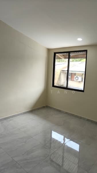 Rumah Teres 2 Tingkat untuk Dijual di Taman Plentong Baru (Masai) - Eric Tang - PropertyGuru.com.my