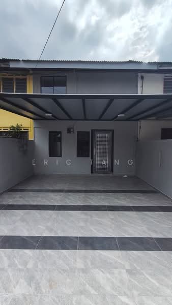 Rumah Teres 2 Tingkat untuk Dijual di Taman Plentong Baru (Masai) - Eric Tang - PropertyGuru.com.my