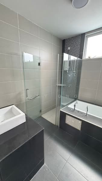 3-storey Terraced House for Sale in Nusa Sentral (Iskandar Puteri (Nusajaya)) - Cony Ong - Bathroom - PropertyGuru.com.my