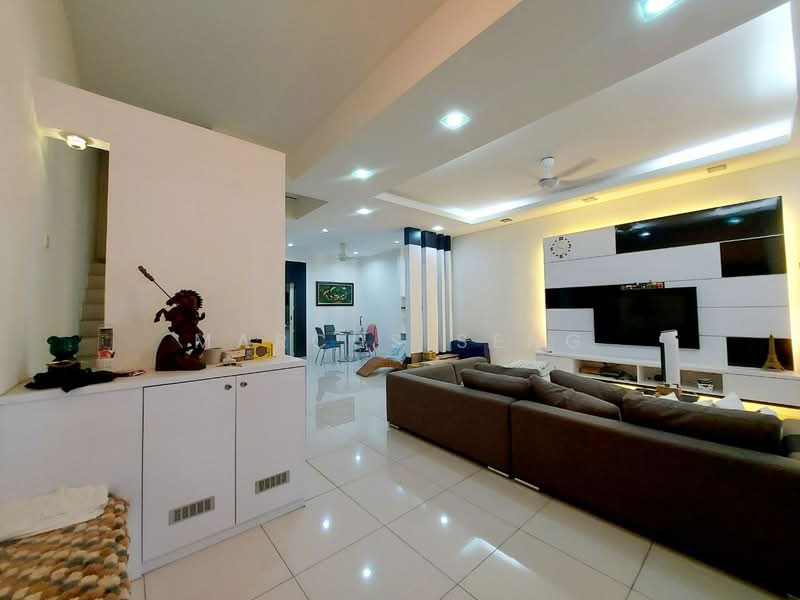 2-storey Terraced House for Sale in Bandar Baru Tambun (Tambun) - Marcus Seng - Living Room - PropertyGuru.com.my