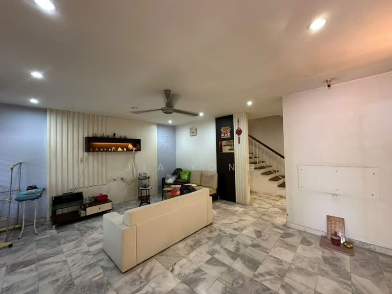 2-storey Terraced House for Sale in Ayer Itam (Penang) - Jia Yong - Living Room - PropertyGuru.com.my