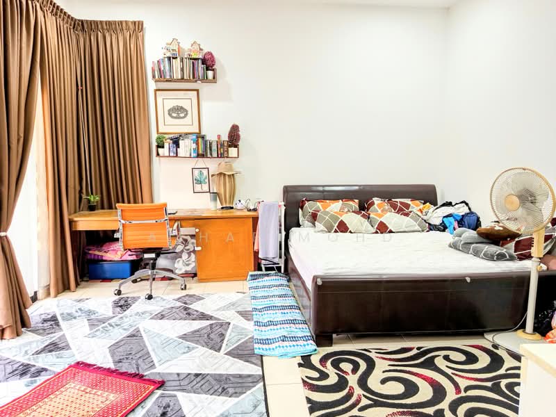 Rumah Teres 2 Tingkat untuk Dijual di Dengkil (Selangor) - Azhar Mohd - Bedroom - PropertyGuru.com.my
