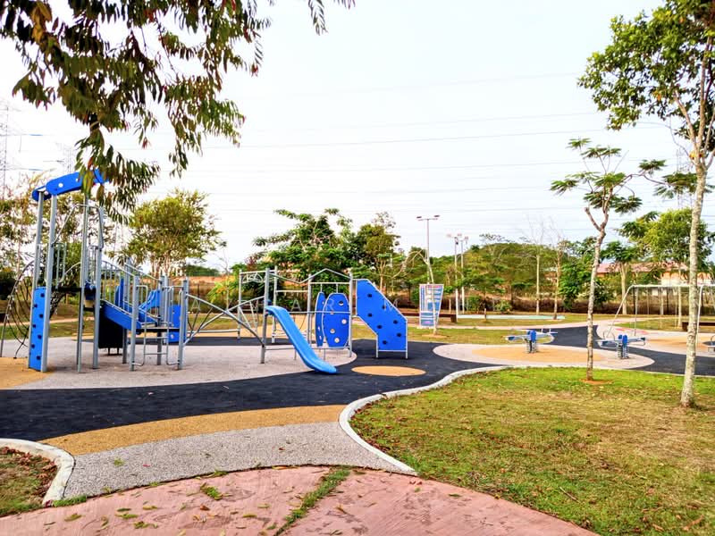 Rumah Teres 2 Tingkat untuk Dijual di Dengkil (Selangor) - Azhar Mohd - Exterior - PropertyGuru.com.my