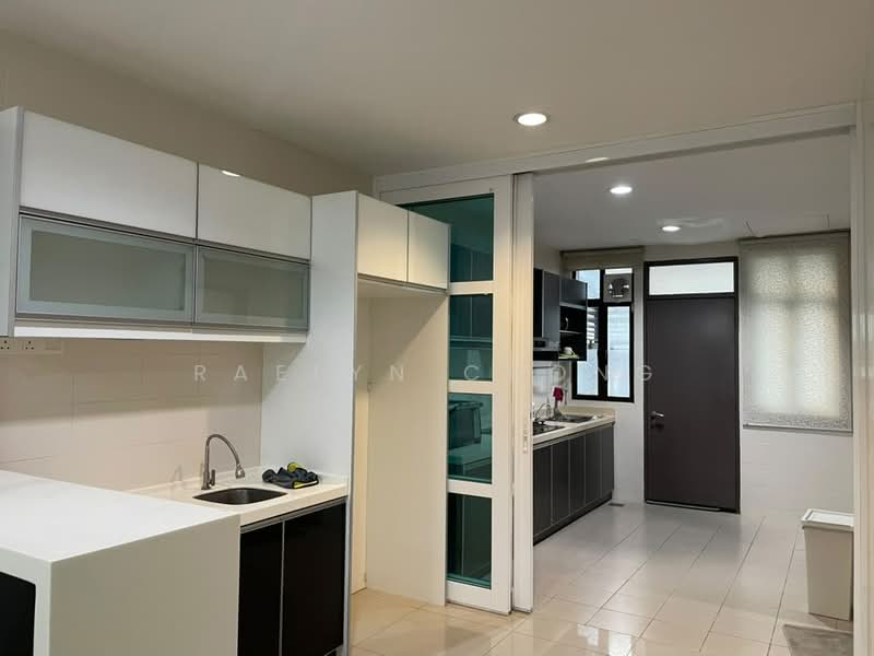 Rumah Teres 2 Tingkat untuk Dijual di Taman Damai Utama (Bandar Kinrara) - Raelyn Chong - Kitchen - PropertyGuru.com.my