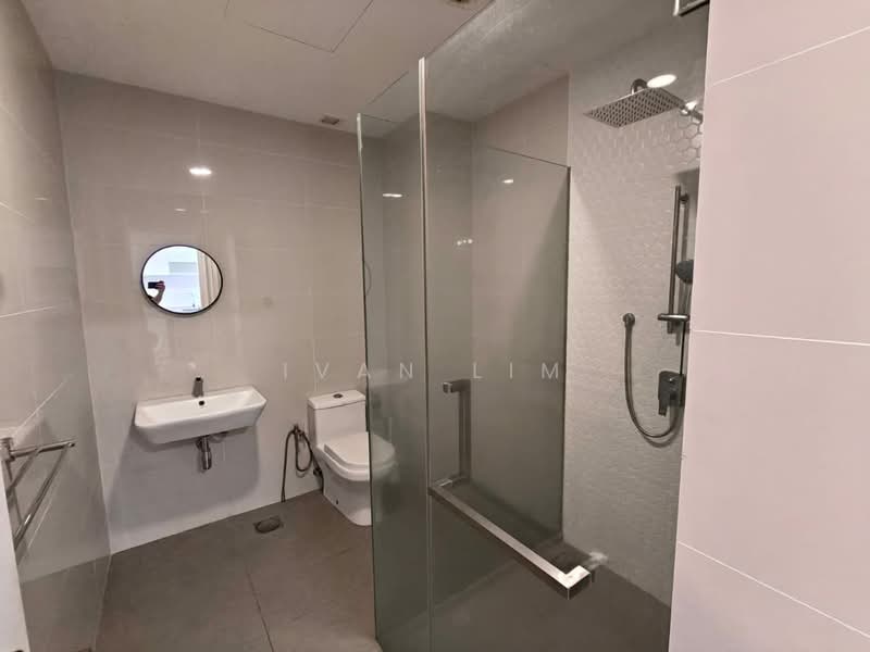 Servis Apartment untuk Disewa di Continew - Ivan Lim - Bathroom - PropertyGuru.com.my