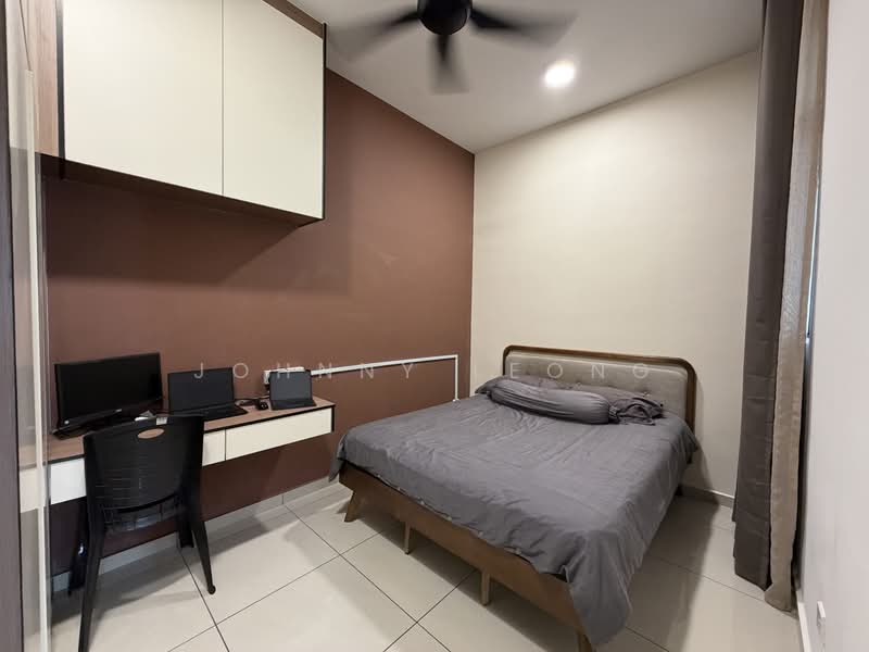 Servis Apartment untuk Dijual di B11 Parkland Residence - Johnny Leong - Bedroom - PropertyGuru.com.my