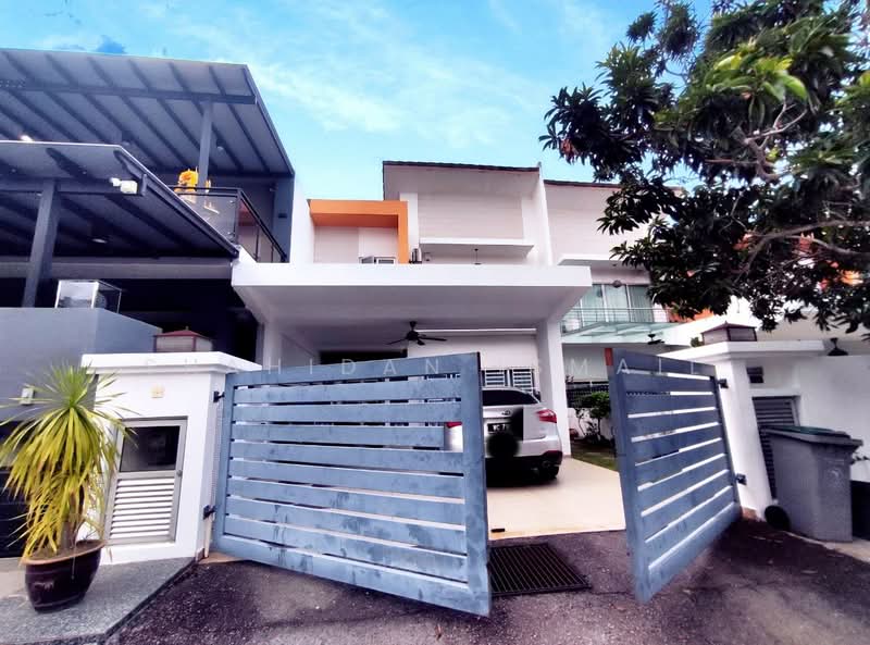 Rumah Teres untuk Dijual di Nilai (Negeri Sembilan) - Shahidan Ismail - Exterior - PropertyGuru.com.my