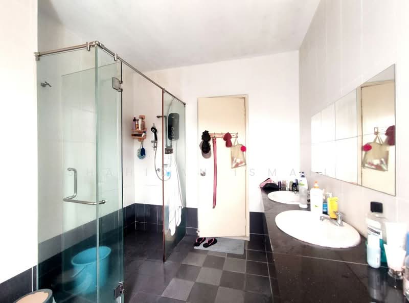 Rumah Teres untuk Dijual di Nilai (Negeri Sembilan) - Shahidan Ismail - Bathroom - PropertyGuru.com.my