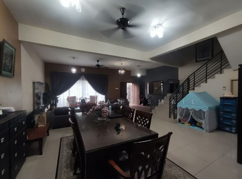 Rumah Teres untuk Dijual di Nilai (Negeri Sembilan) - Shahidan Ismail - Living Room - PropertyGuru.com.my