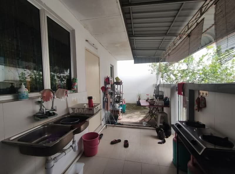 Rumah Teres untuk Dijual di Nilai (Negeri Sembilan) - Shahidan Ismail - Kitchen - PropertyGuru.com.my