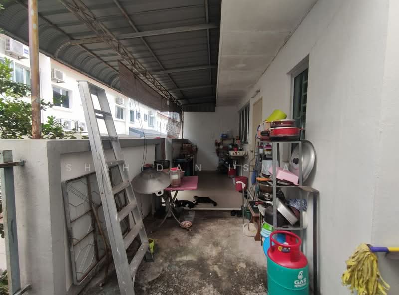 Rumah Teres untuk Dijual di Nilai (Negeri Sembilan) - Shahidan Ismail - Exterior - PropertyGuru.com.my
