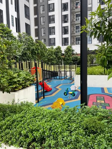 Servis Apartment untuk Disewa di The Sentral Suites - Yong Kelvin - PropertyGuru.com.my