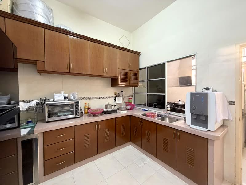 Rumah Teres 2 Tingkat untuk Dijual di Taman Juta Intan (Teluk Intan) - Kelvin Foo - Kitchen - PropertyGuru.com.my