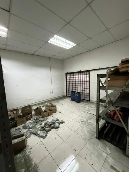 Kilang untuk Disewa di Taman Industri Pusat Bandar Puchong (Puchong) - Jonathan Lee - PropertyGuru.com.my
