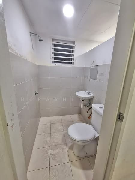 Apartment for Sale at Simfoni @ Eco Majestic - Nurashekin . - Bathroom - PropertyGuru.com.my