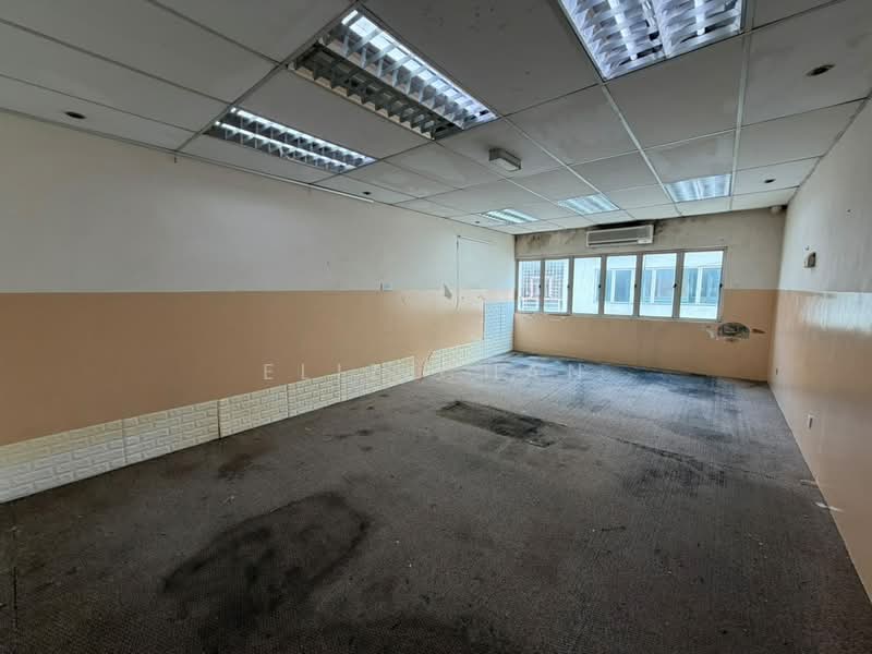 Kedai / Pejabat untuk Disewa di Metro Prima (Kepong) - Eliz Chan - Third Floor Interior - PropertyGuru.com.my