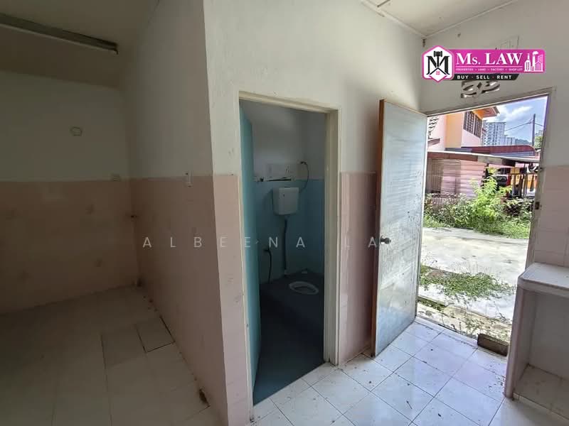 Semi-Detached House for Sale in Sungai Ara (Penang) - Albeena Law - Interior - PropertyGuru.com.my
