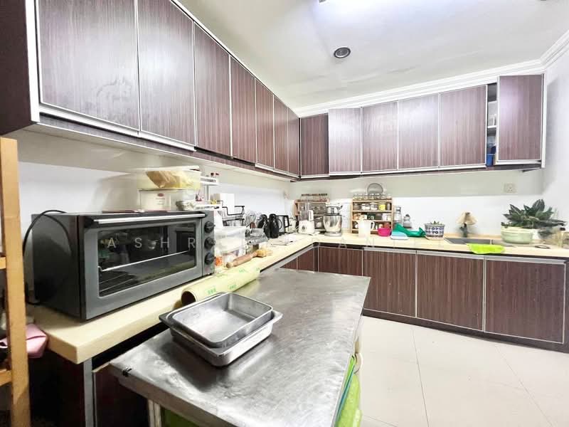 2-storey Terraced House for Sale in Sungai Buloh (Selangor) - Ashraff Daniel - Kitchen - PropertyGuru.com.my
