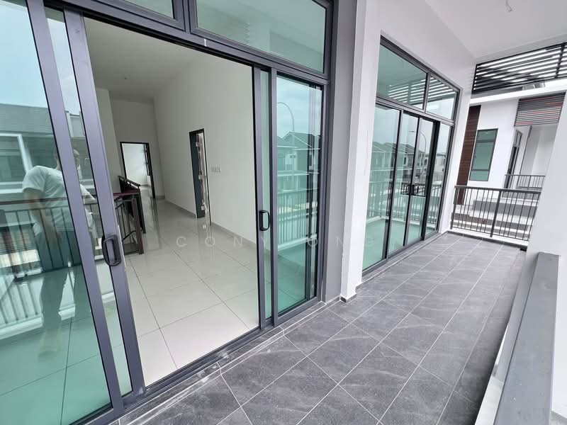 Rumah Kluster untuk Dijual di Johor Bahru (Johor) - Cony Ong - Balcony - PropertyGuru.com.my