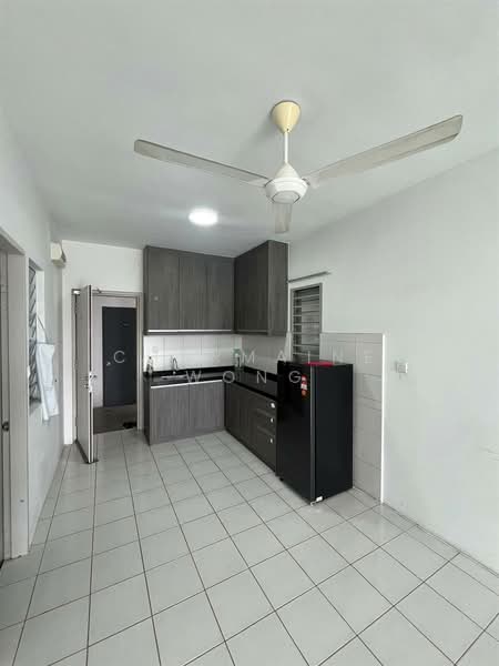 Pangsapuri untuk Disewa di Jalilmas - Charmaine Wong - Kitchen - PropertyGuru.com.my